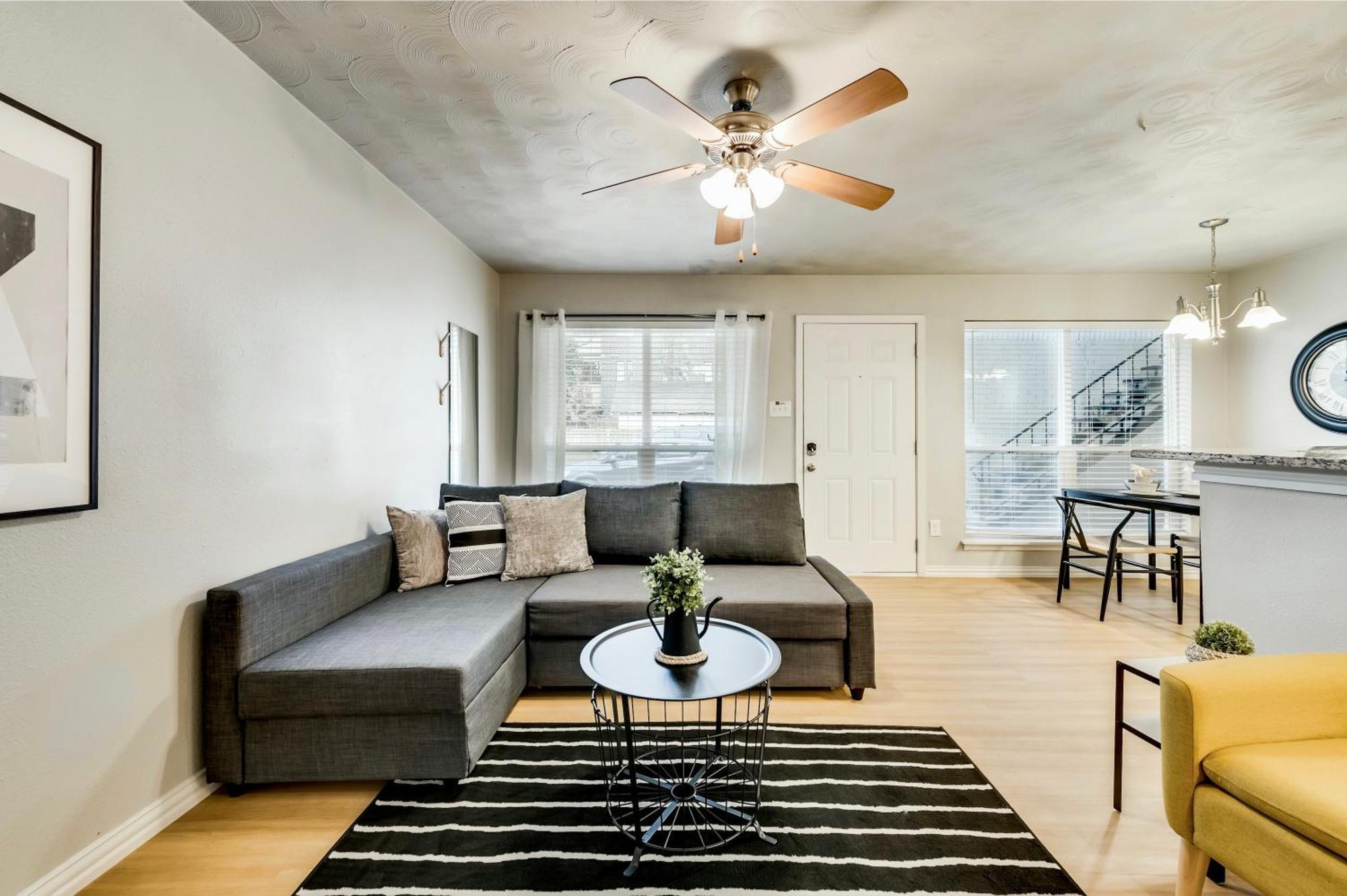 Insta-Worthy Flat And Arboretum Tickets Included Dallas Luaran gambar